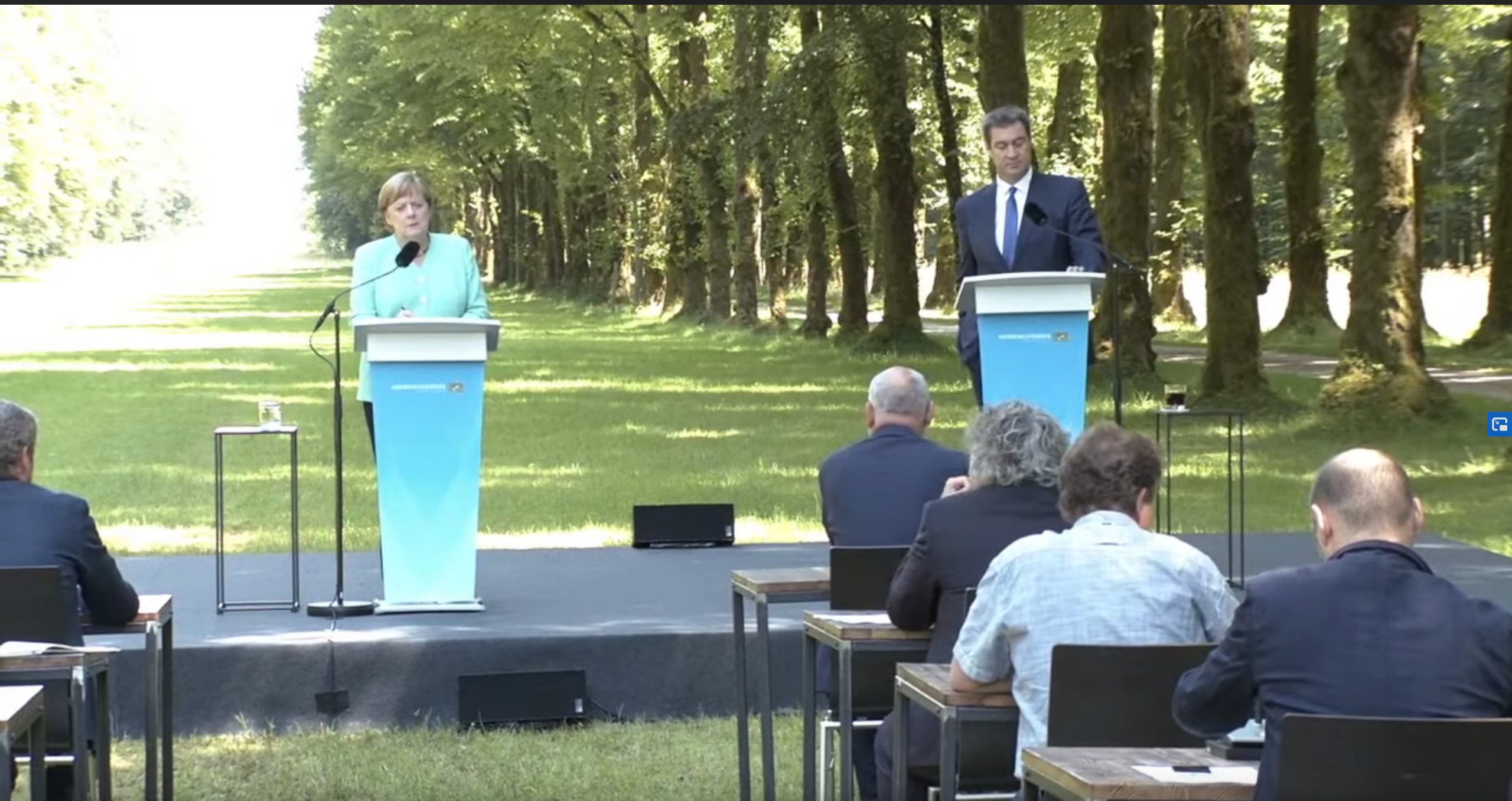 Pressekonferenz mit Bundeskanzlerin Dr. Merkel und Ministerpräsident Dr