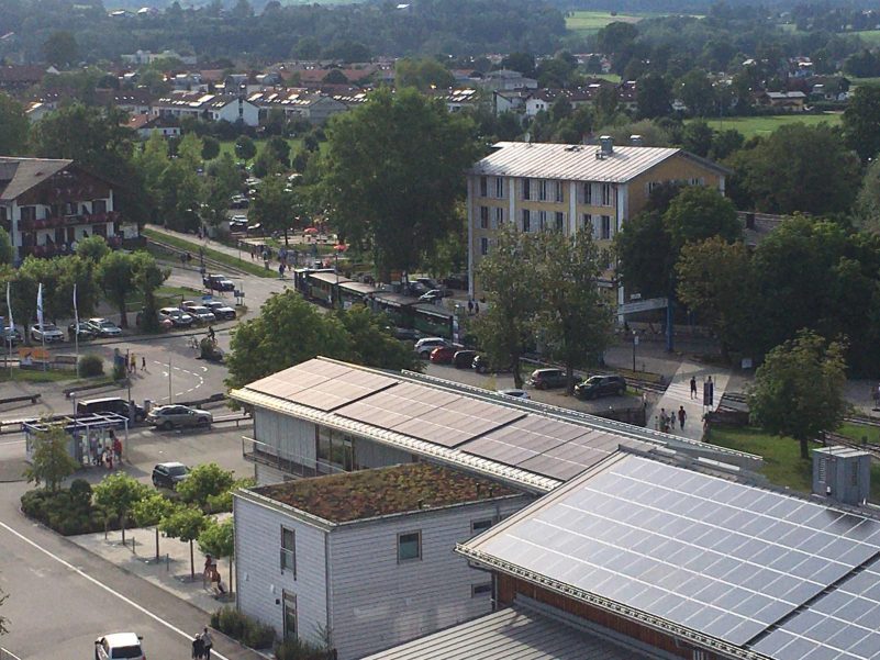 cdec3c42-5cc9-47ad-b906-ebe69c3b7570