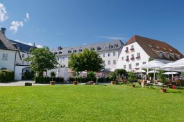 1Kloster und Klosterwirt