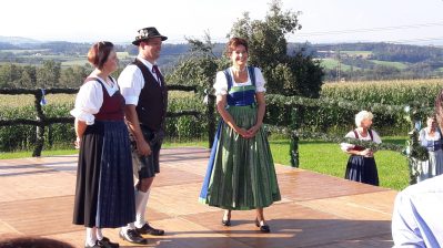 2. Vors. Markus u. Gisela Schenk m. Elisabeth Rehm (2)