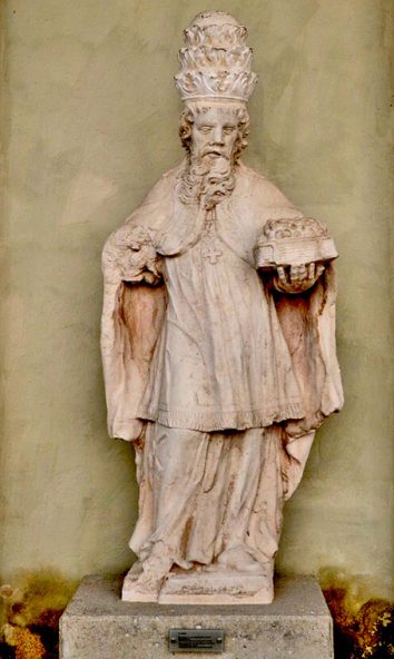 ChIns_HerrenIns_T_3_60-Papst_Sixtus-JZI_5463-Ausschnitt-454x760pix