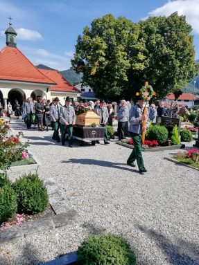 aschau 02 Beerdigung Paul Kink