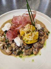 c848de4f-33dd-4bf2-be4b-9650a38cf870