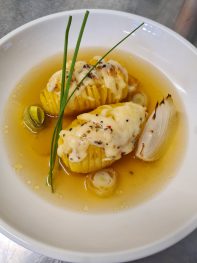 f66709e4-edb6-4d81-a00f-656efdb055b8