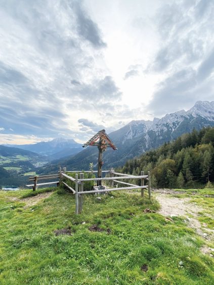 Almkreuz_Halsalm_CMYK_IMG_3646