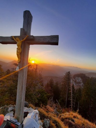 3ad6f9d5-98ba-4ceb-81bd-0d8f35733efa