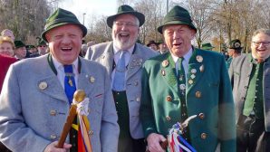 kl-Glas-Friesinger-Steiner