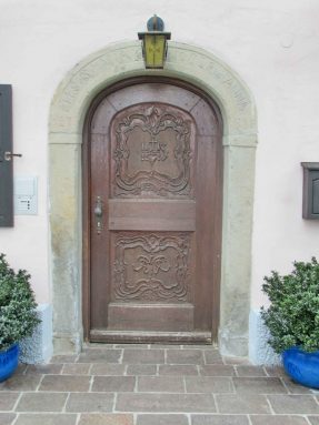 kl-1Oswald-Haustüre