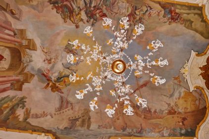 1Lüster mit Seeschlacht von Lepanto