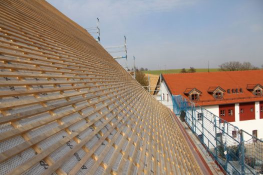 Dach_Geschäfsstelle_mit_Jugendbildungshaus