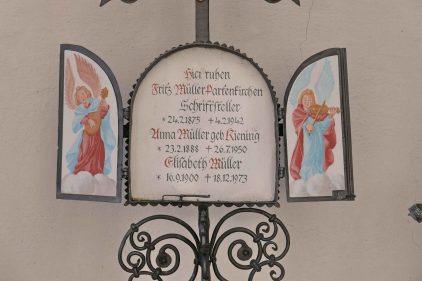 kl-1Elbach-Grab Müller