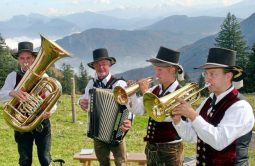 kl-1aSamerbergerMusikanten