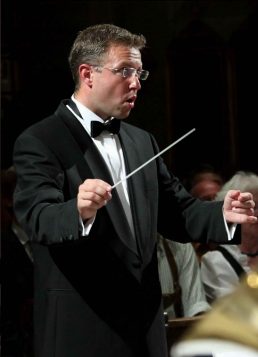 kl-Dirigent Benedikt Paul