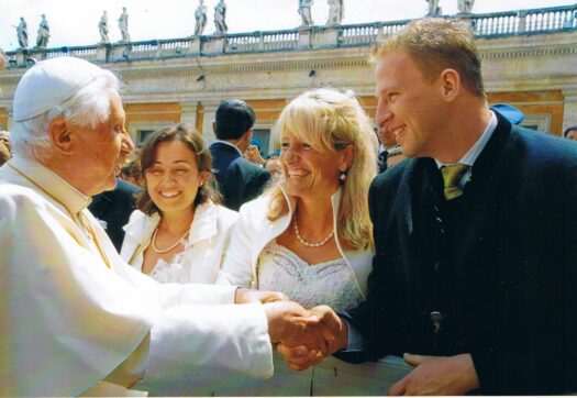 1HansiSattlbergerbeimPapst08