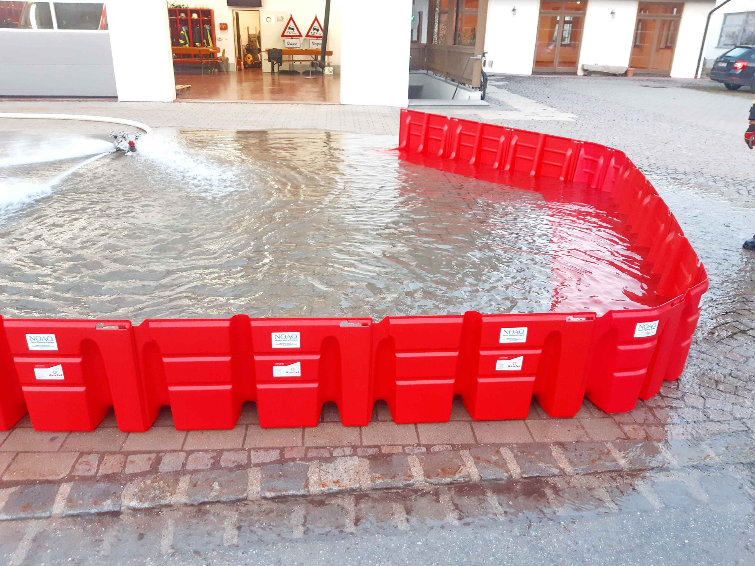 Neues Hochwasserschutz-Material für die Feuerwehr Atzing – Samerberger  Nachrichten