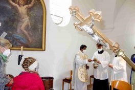 kl-Segnung Weihwasser 2