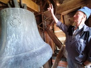 kl-kl-Glocken und Kirche St. Salvator, 19.02 (12)