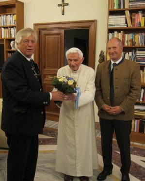 Gemeindeblatt Papst (4)