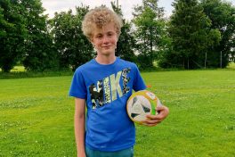 kl-1Jonathan Kalauka