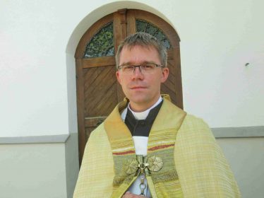 kl-1Pfarrer Steindlmüller.2