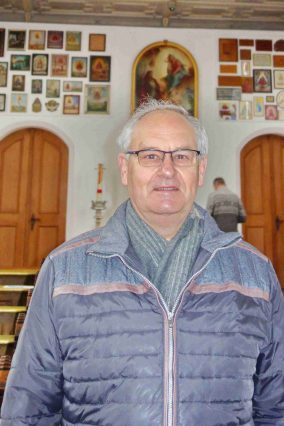 kl-Kirchenpfleger Tuntenhausen hoch