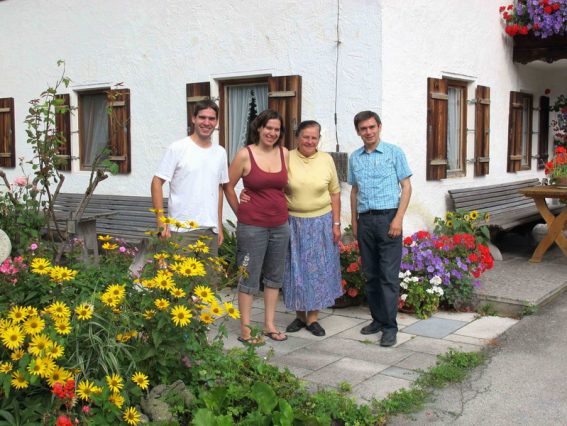 1Ambergers mit Vermieterin Maria Estermann