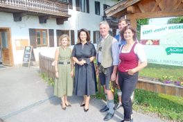 1Ludwg-Ministerin-Fam. Gschwendtner