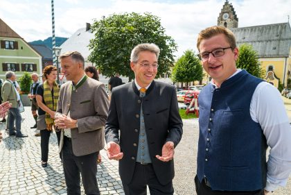 Denkmal-Guttenberg-1000598