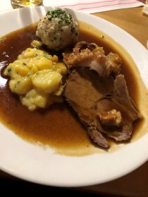 Krustenbraten vom Strohschwein©FotoEvaStirner