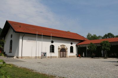 aschau festhalle02