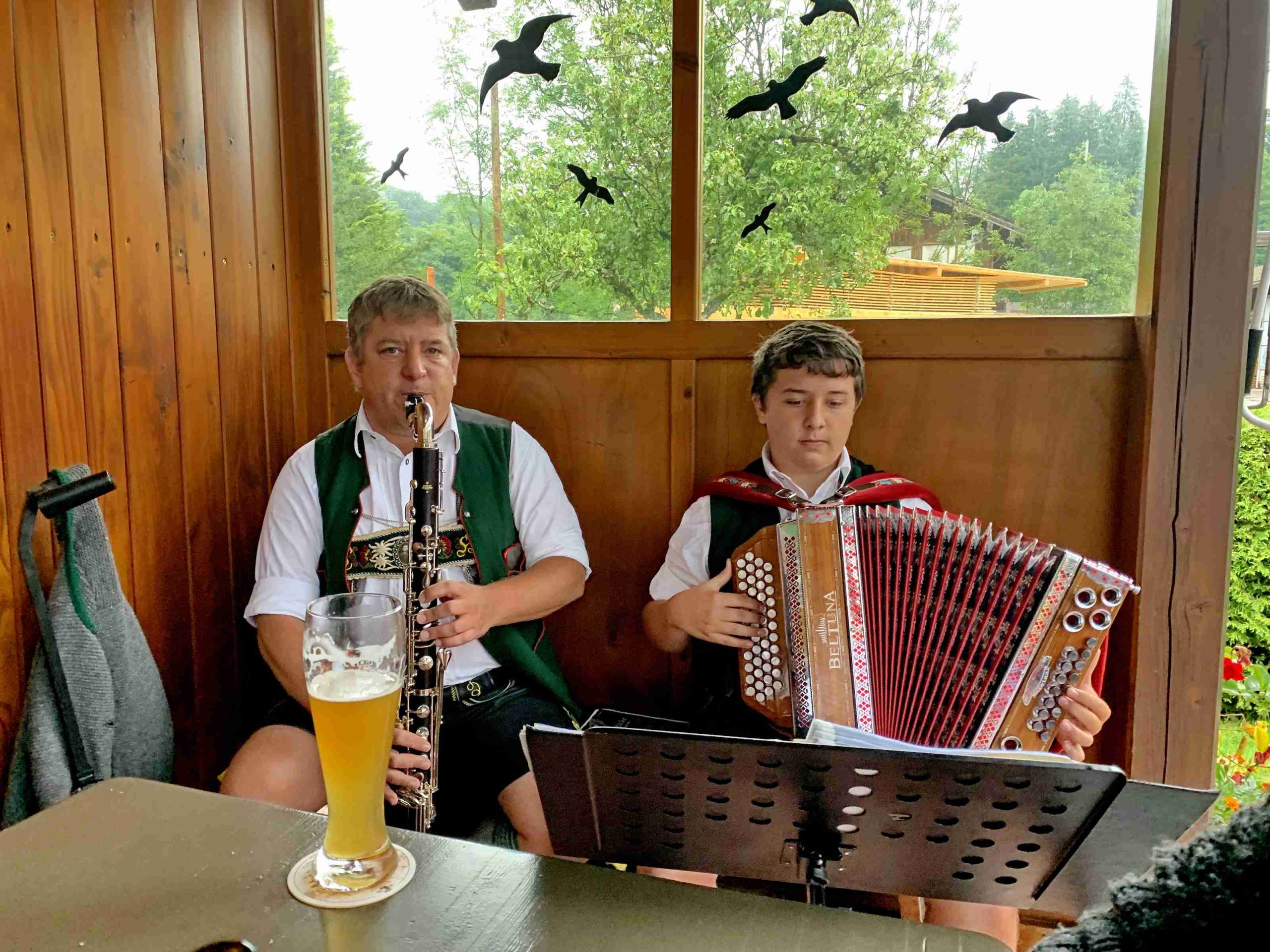 kl-1Musikanten Christian Hofbauer und Sohn 2 – Samerberger Nachrichten