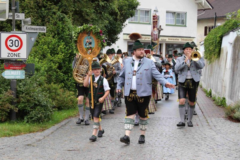 kl-40 Jahre Trachtenverein (1)