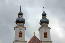 kl-Kirche Aschau1_Foto H. Reiter
