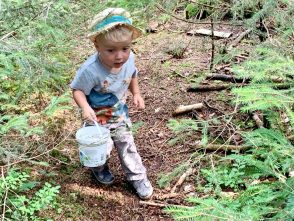 kl-Luggi im Wald unterwegs