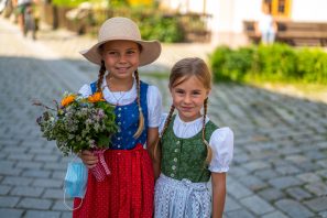 Festgottesdienst-zum-Patrozinium-mit-Kraeuterweihe-1460462