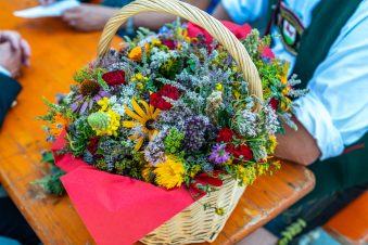 Festgottesdienst-zum-Patrozinium-mit-Kraeuterweihe-1460494