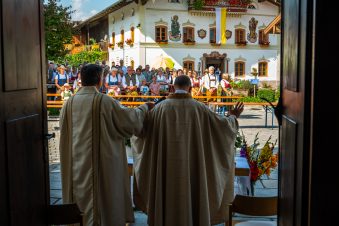 Festgottesdienst-zum-Patrozinium-mit-Kraeuterweihe-1460584