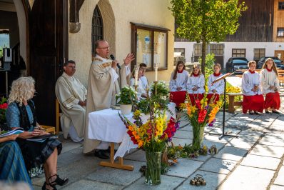 Festgottesdienst-zum-Patrozinium-mit-Kraeuterweihe-1460871