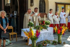 Festgottesdienst-zum-Patrozinium-mit-Kraeuterweihe-1460906