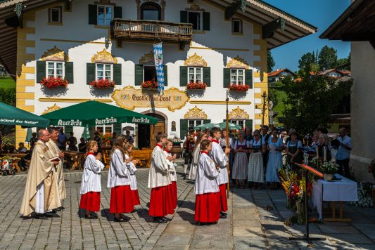 Festgottesdienst-zum-Patrozinium-mit-Kraeuterweihe-1460944