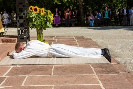 KID21149-040921-6101