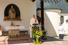 KID21149-040921-6949