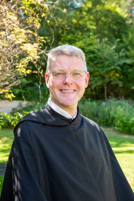 KID21149-040921-7701