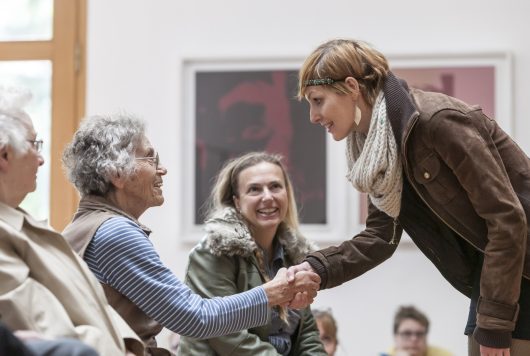 WortBilder 2014 Pauline mit Senioren Foto Franz Kimmel (c) DASMAXIMUM