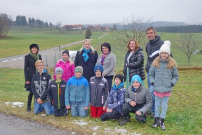 1Im Hintergrund Muperting