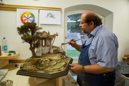 Krippenbaukurs mit WB Wolfgang Bischof, Krippenbauschule Garmisc
