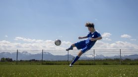 Fröhlich seitlich Schuss