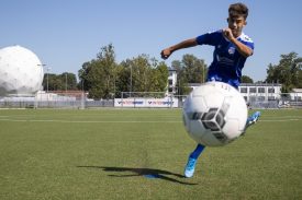 Keller Schuss Ball Nahaufnahme