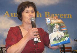 1 UadB-Präsentation Christa Off