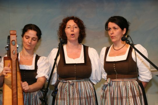 1BruckmühlerDreigesang